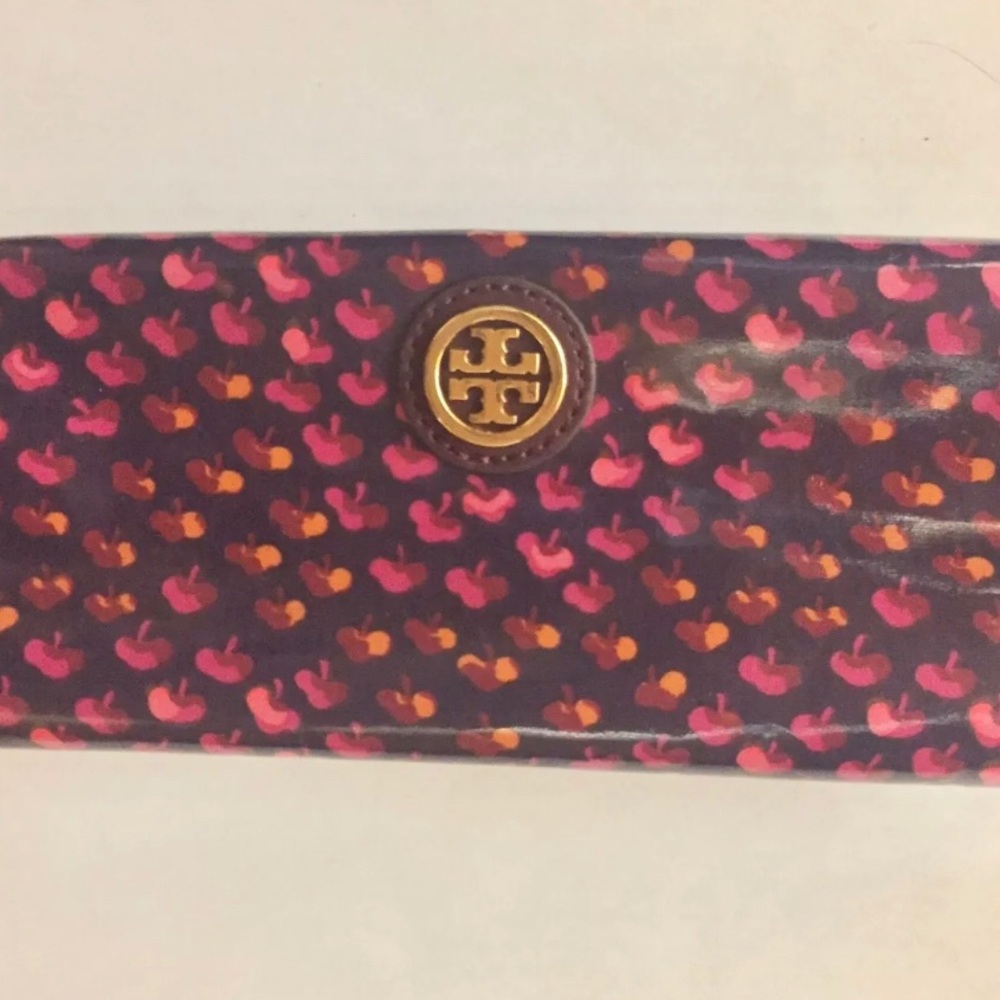 NEW Tory Burch Medium Cosmetic Pouch Violet